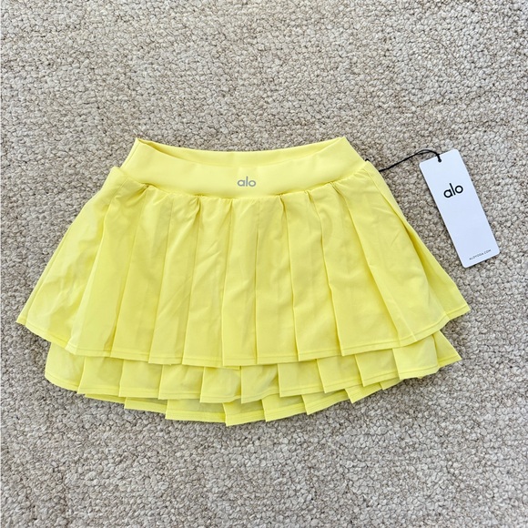 ALO Yoga Dresses & Skirts - Alo Double Or Nothing Tennis Skirt Sunshine Size S